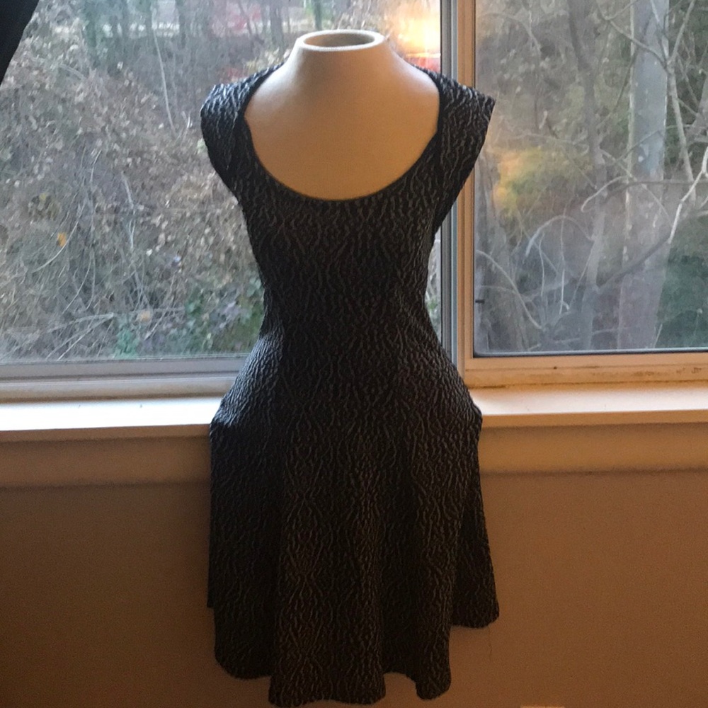 Black and Grey Silence + Noise Dress - Picture 6 of 6
